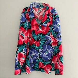 Ms. Russ Vintage Abstract Floral Colorful Button down blouse
